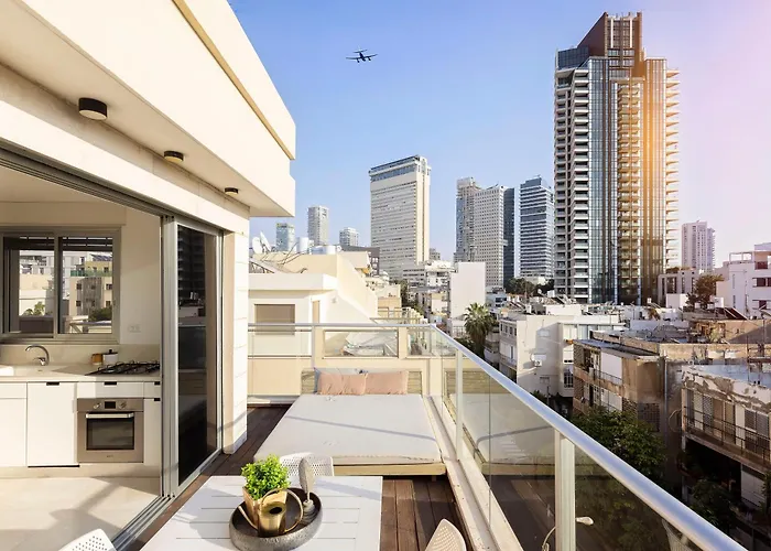 Localz - The Carmel Apartments W Private Mamad